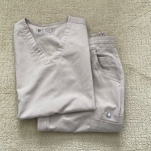 Figs limited edition boulder top/bottom